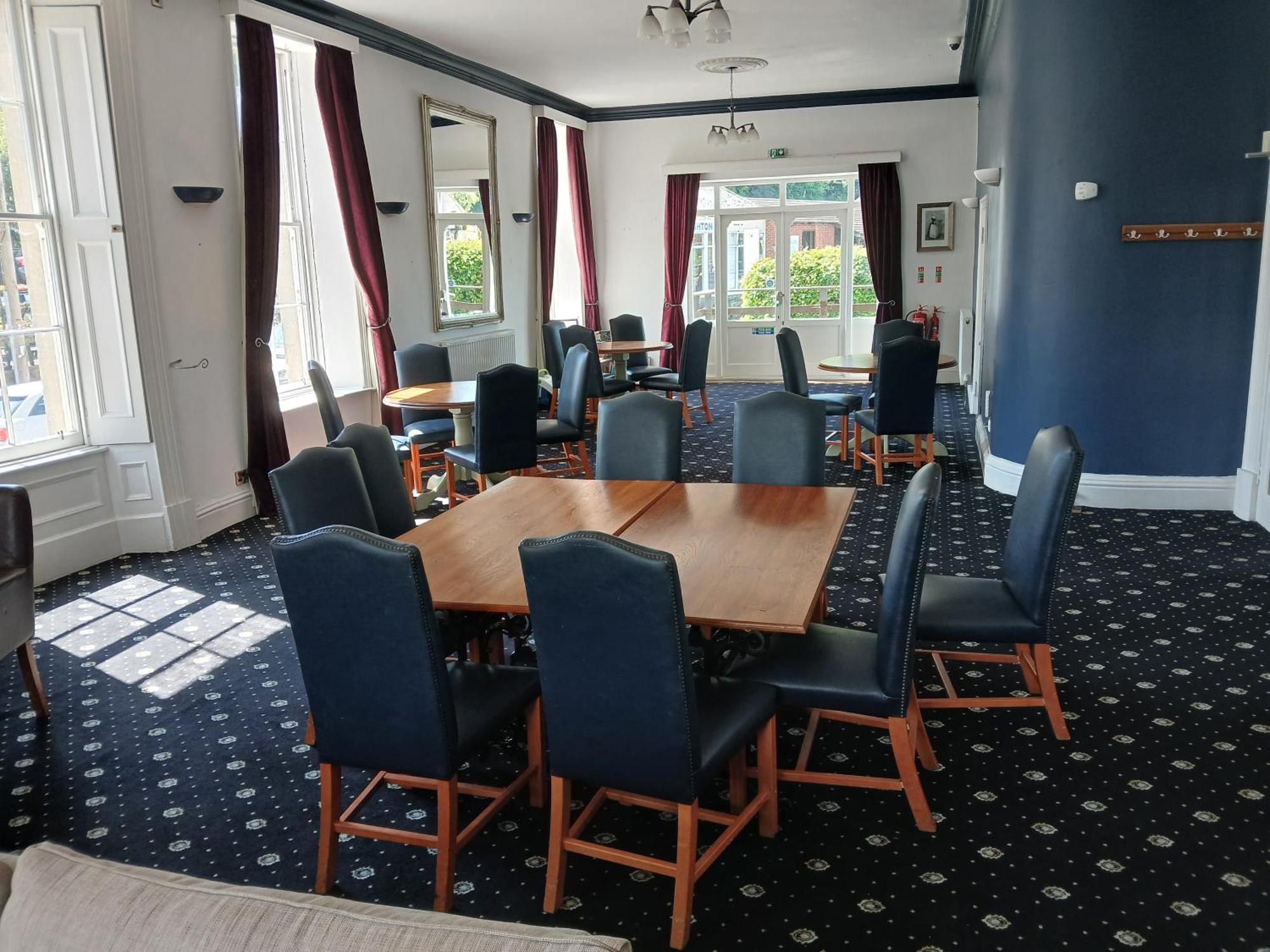 The Knighton Apartment Eksteriør bilde